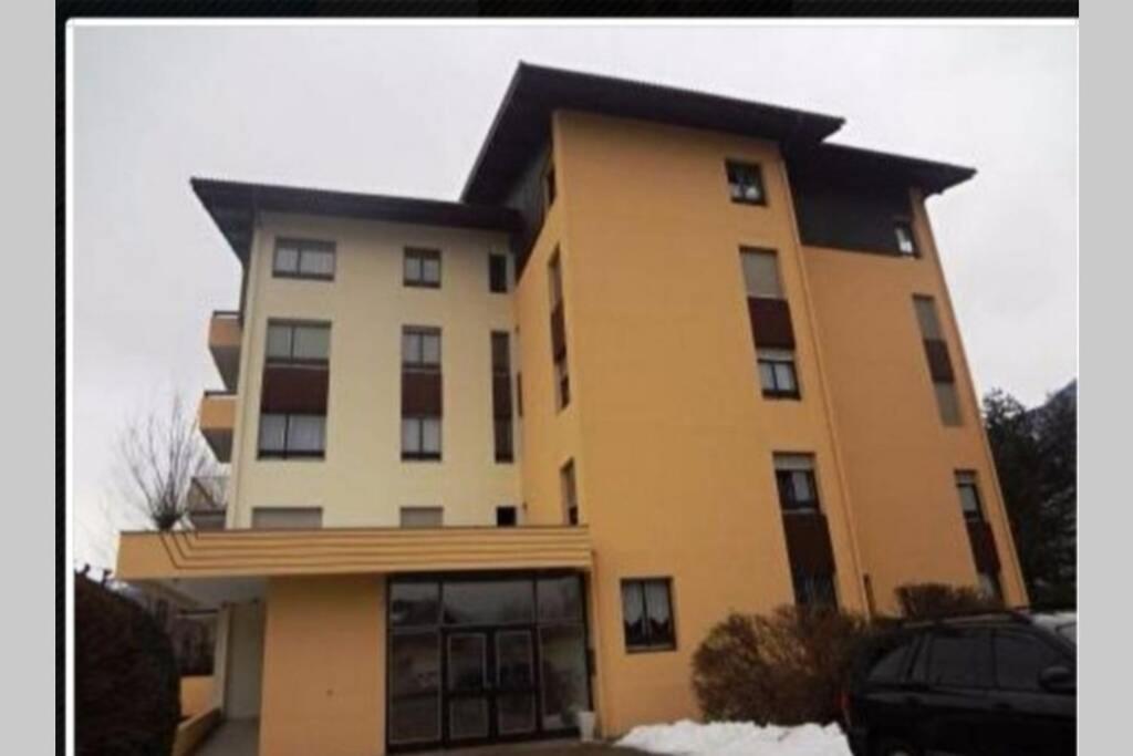 Appartement Meuble Tout Confort Scionzier Exteriör bild